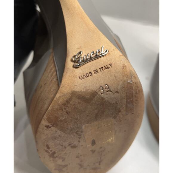 Authentic GUCCI Clemence Gray Leather Peep Toe Wedge Cut Out Heel Size EU 39/9 - Picture 4 of 10